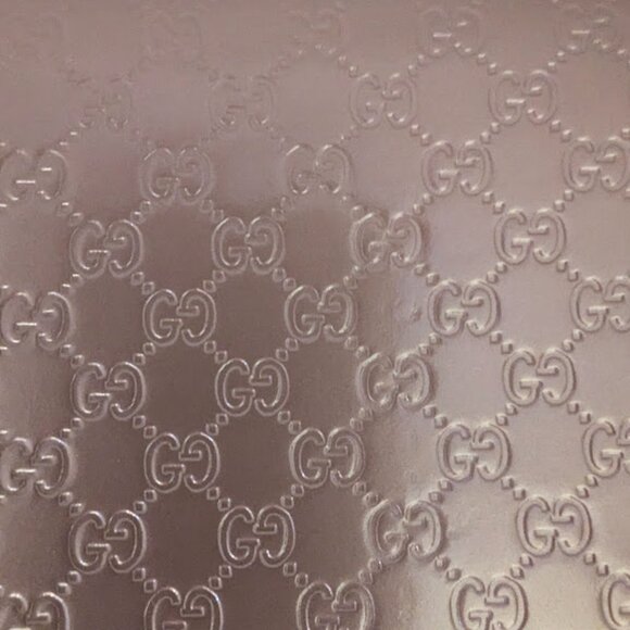 Gucci Light Pink Metallic GG Wallet with Bow Charm Accents with Box - Picture 3 of 7